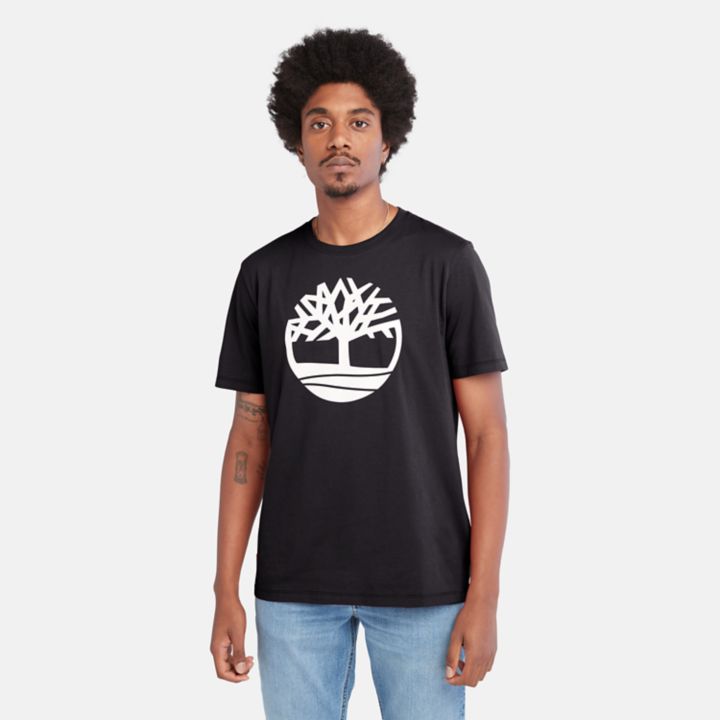 Camiseta masculina preta com o logotipo da árvore do rio Kennebec.