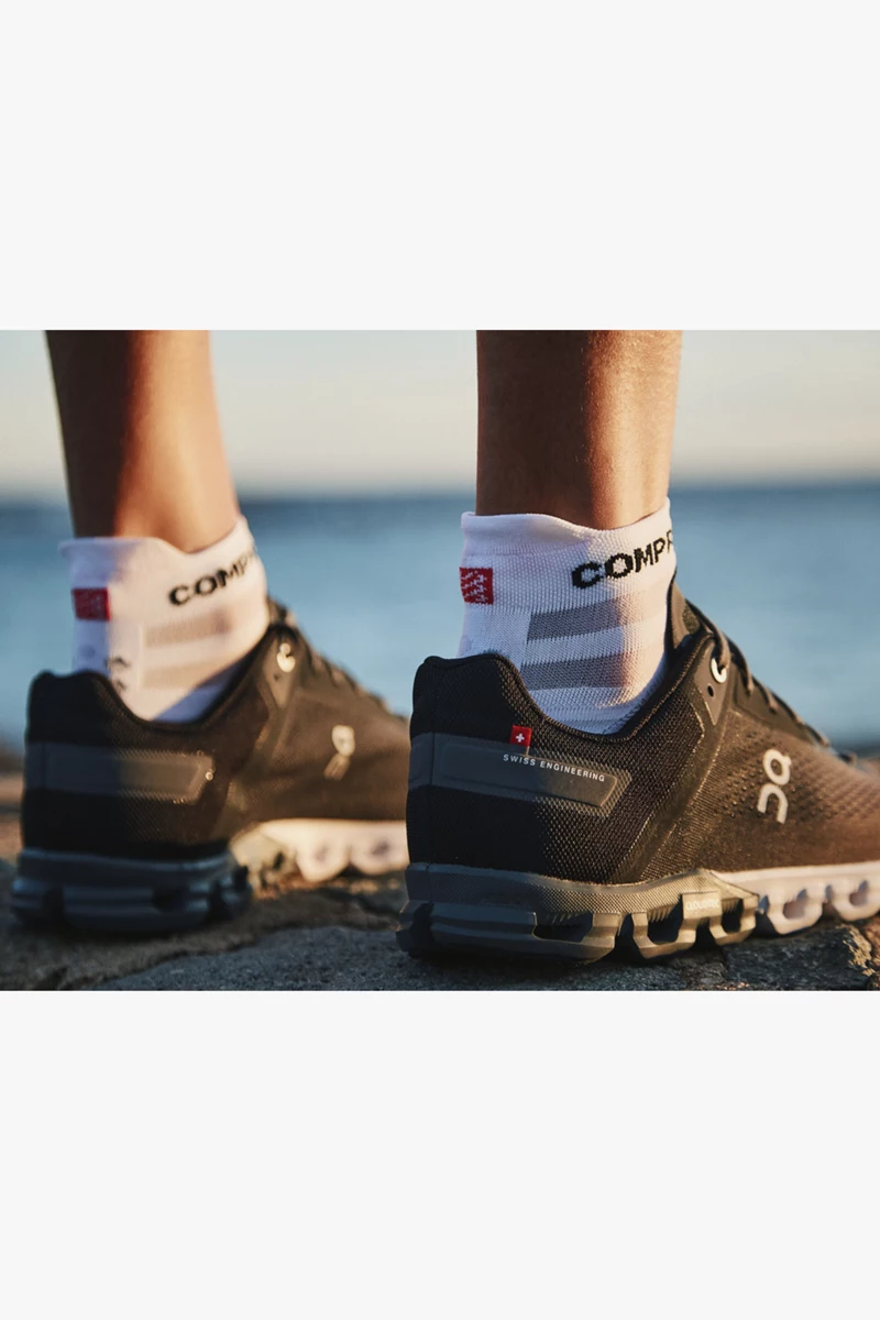 Compressport Pro Racing v4.0 Ultralight Run Low 35-47 Runningsocken