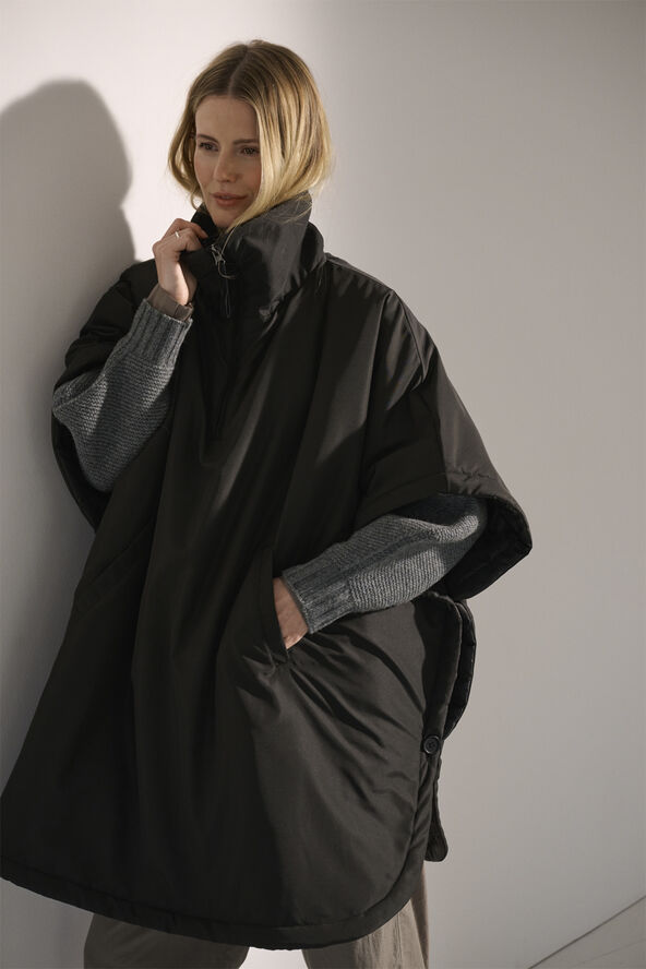 Moshi Moshi Mind uma padded poncho Black