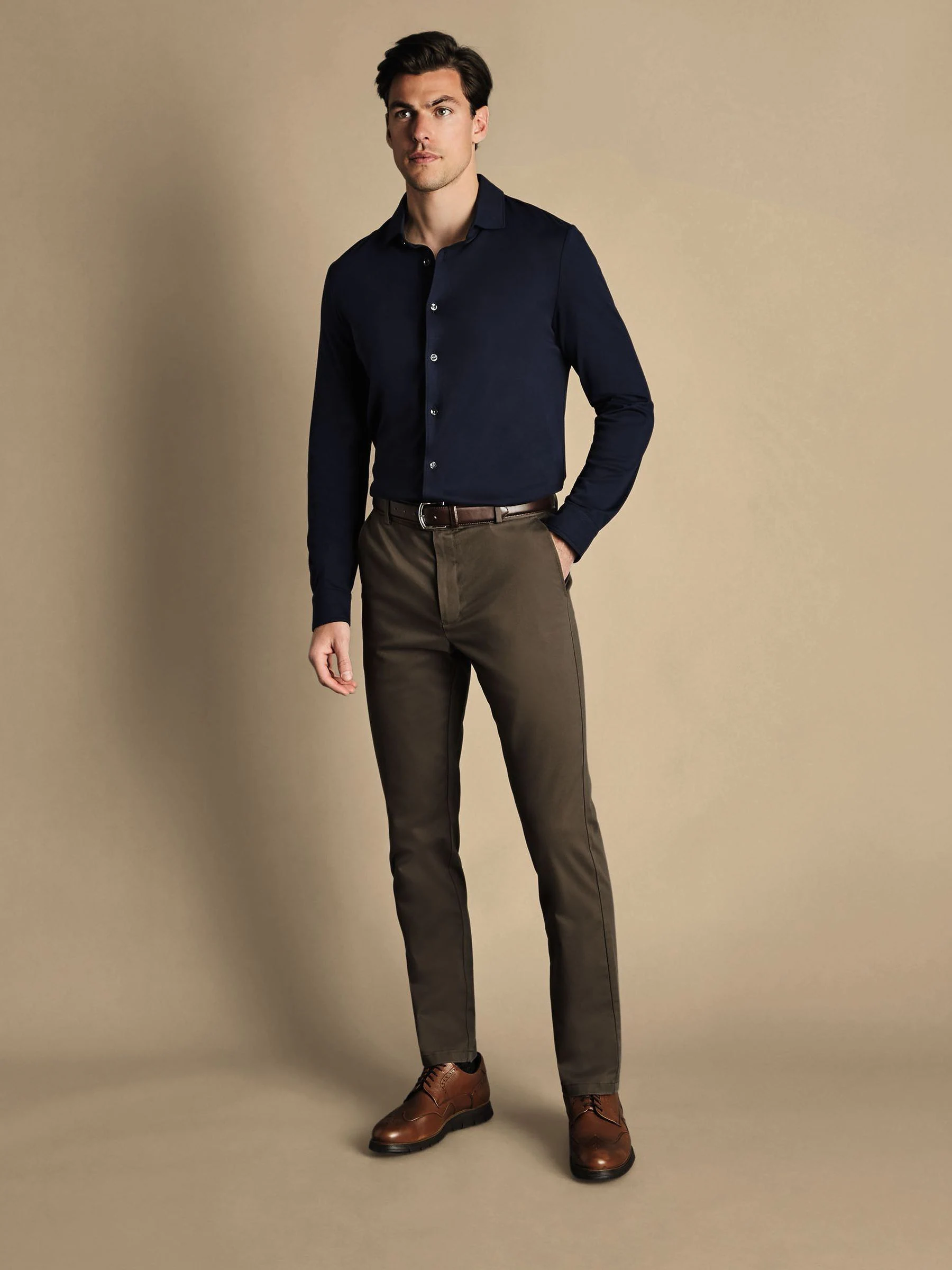 Bruin - Charles Tyrwhitt - Ultimate strijkvrije French chino met klassieke pasvorm