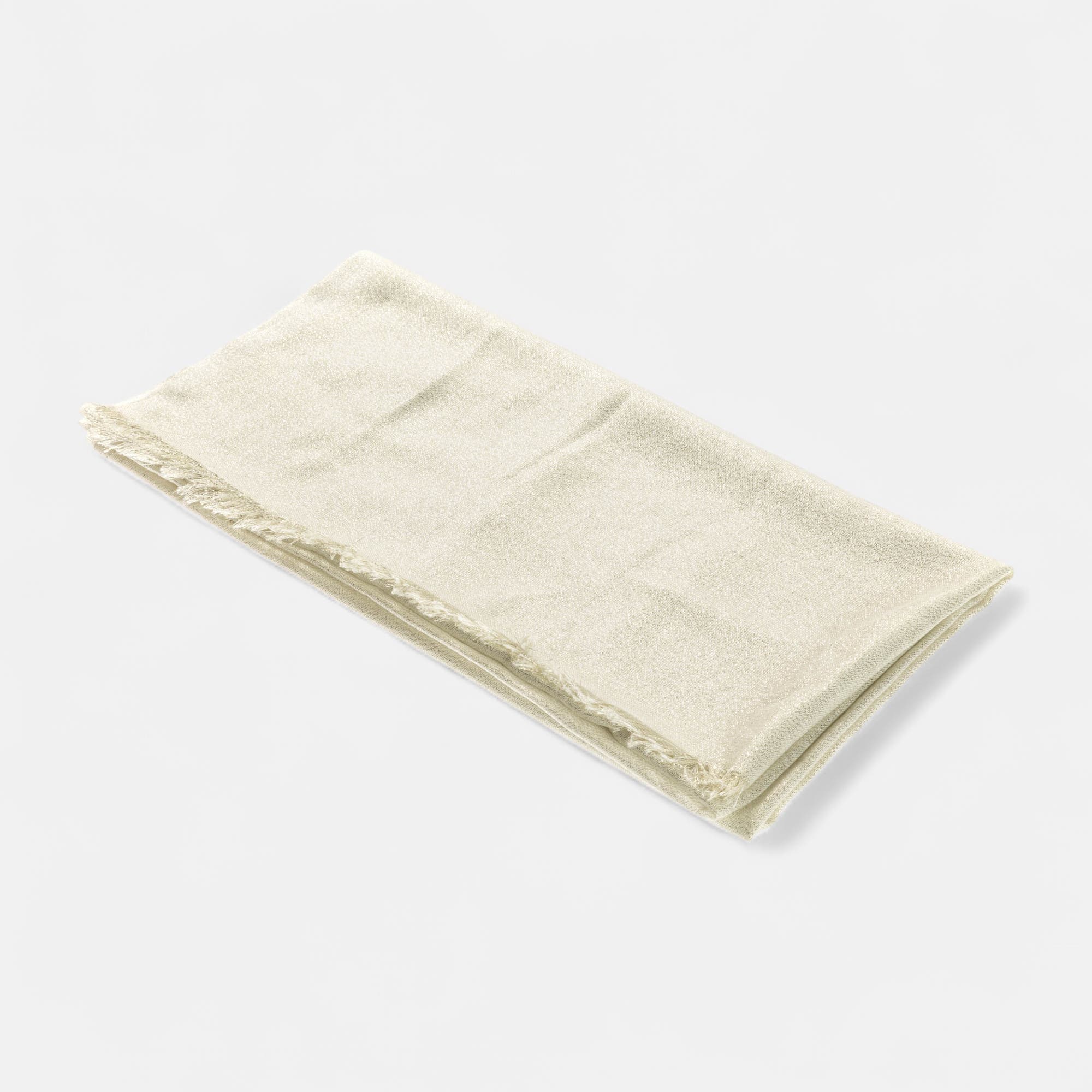 Foulard or
