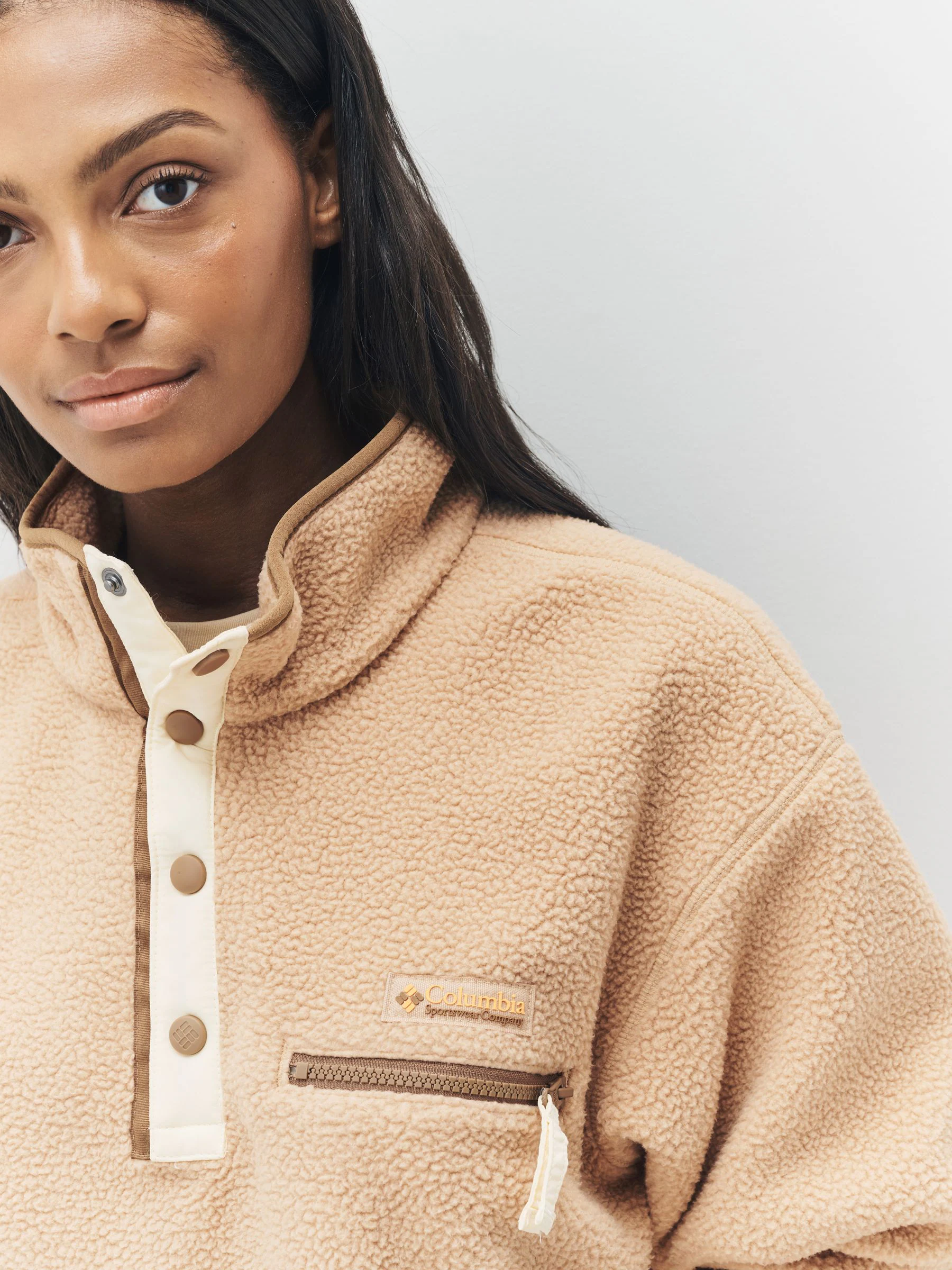 Crème/bruin - Columbia Helvetia™ II effen cropped fleece met halve drukknoopsluiting
