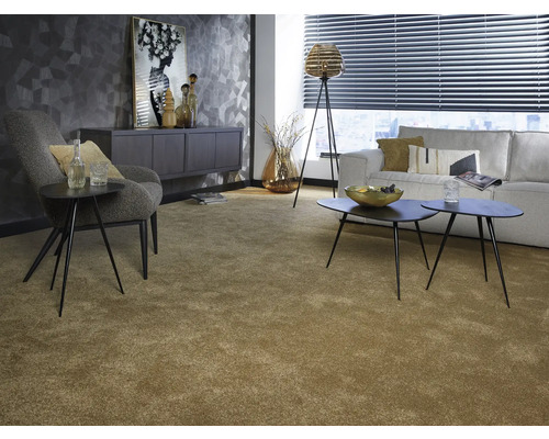 Percy beige FB50 krullend velours tapijt, 400 cm breed (per meter verkocht)