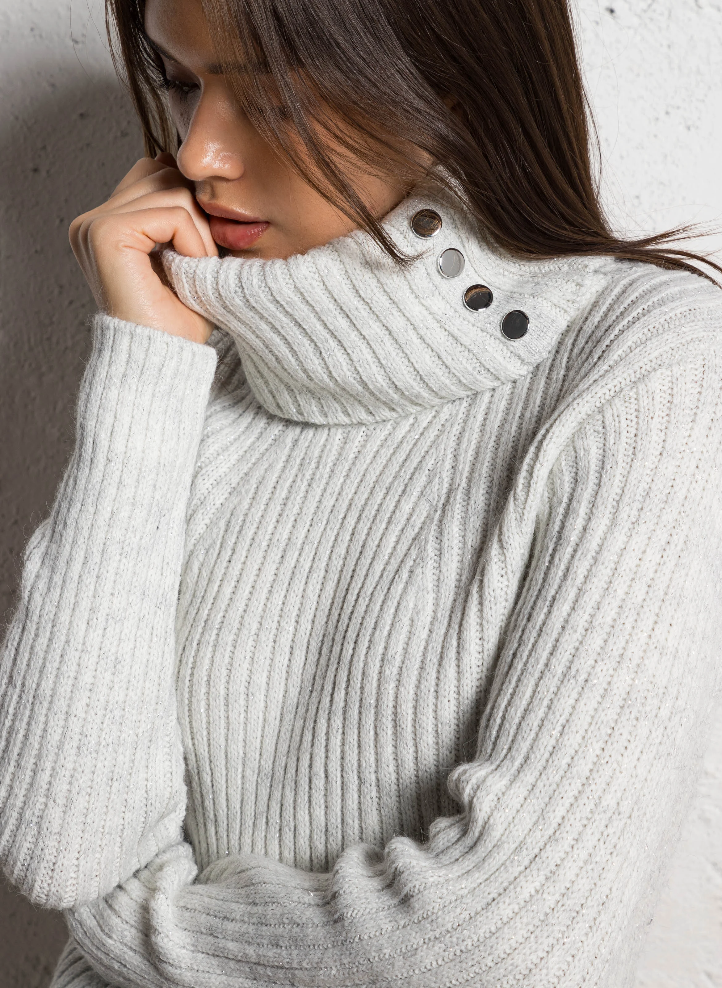 MCASI - Pull col roulé à boutons | Gris