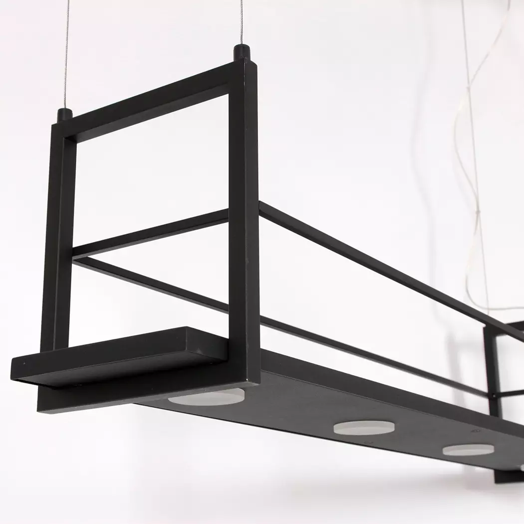 LED-Pendelleuchte Tor