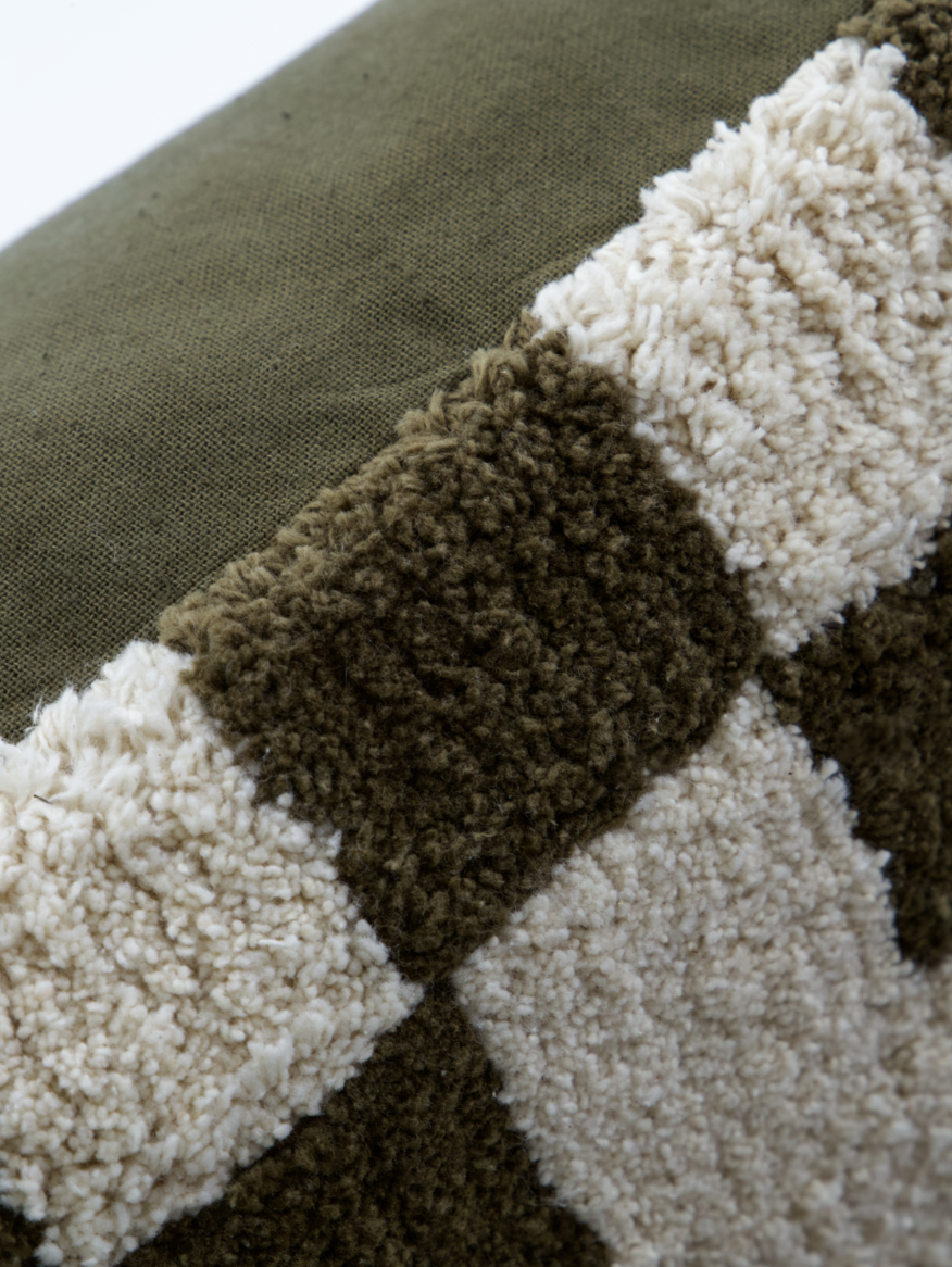 Sierkussen Chess 50x50 cm groen