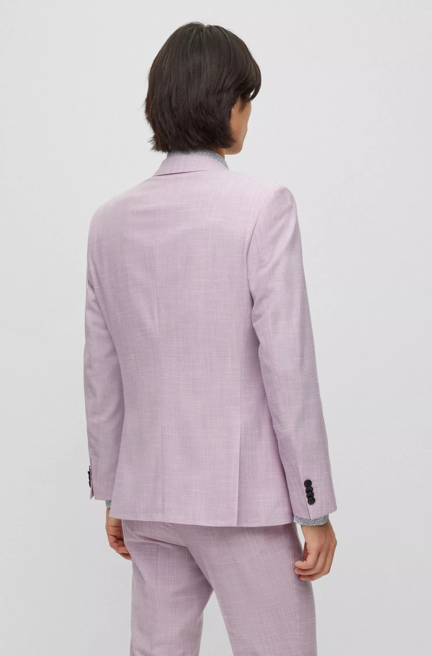 Terno HUGO vermelho, corte slim, em tecido elástico de alta performance com estampa.