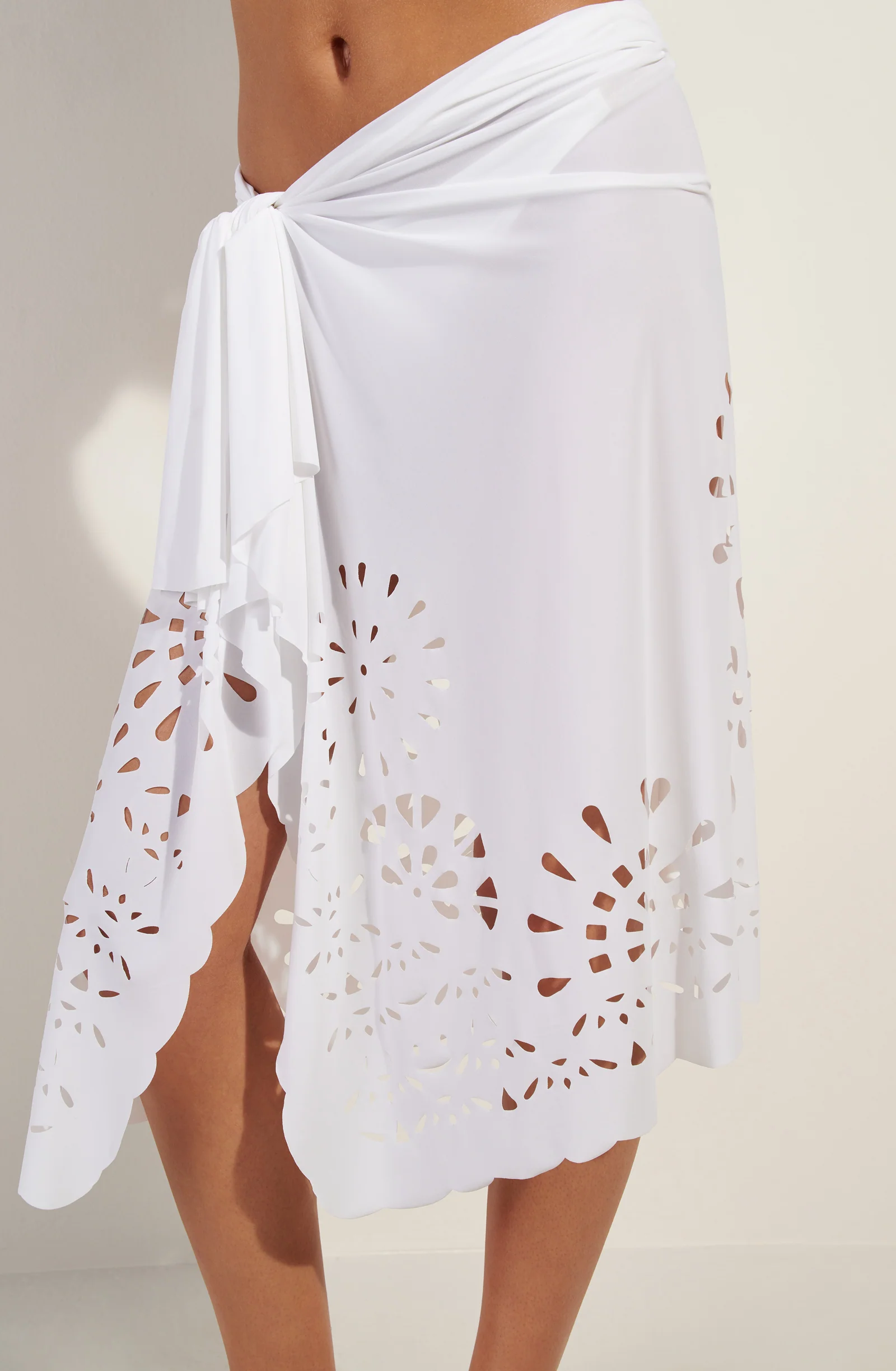 keya Long paréo blanc à motifs rosaces Blanc