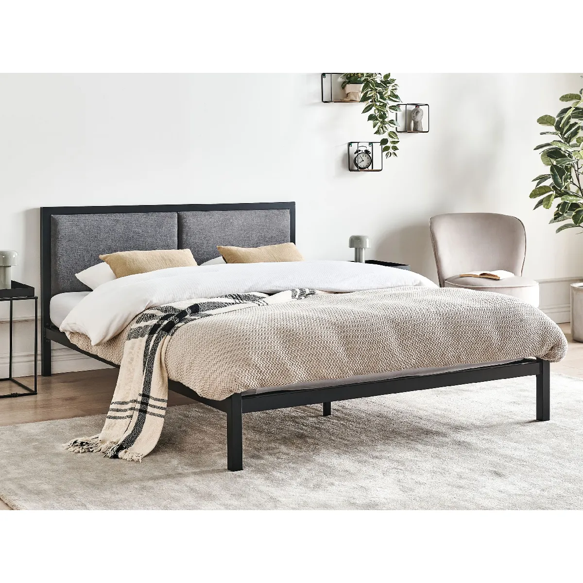 Beliani CLAMART 140x200 - Gris