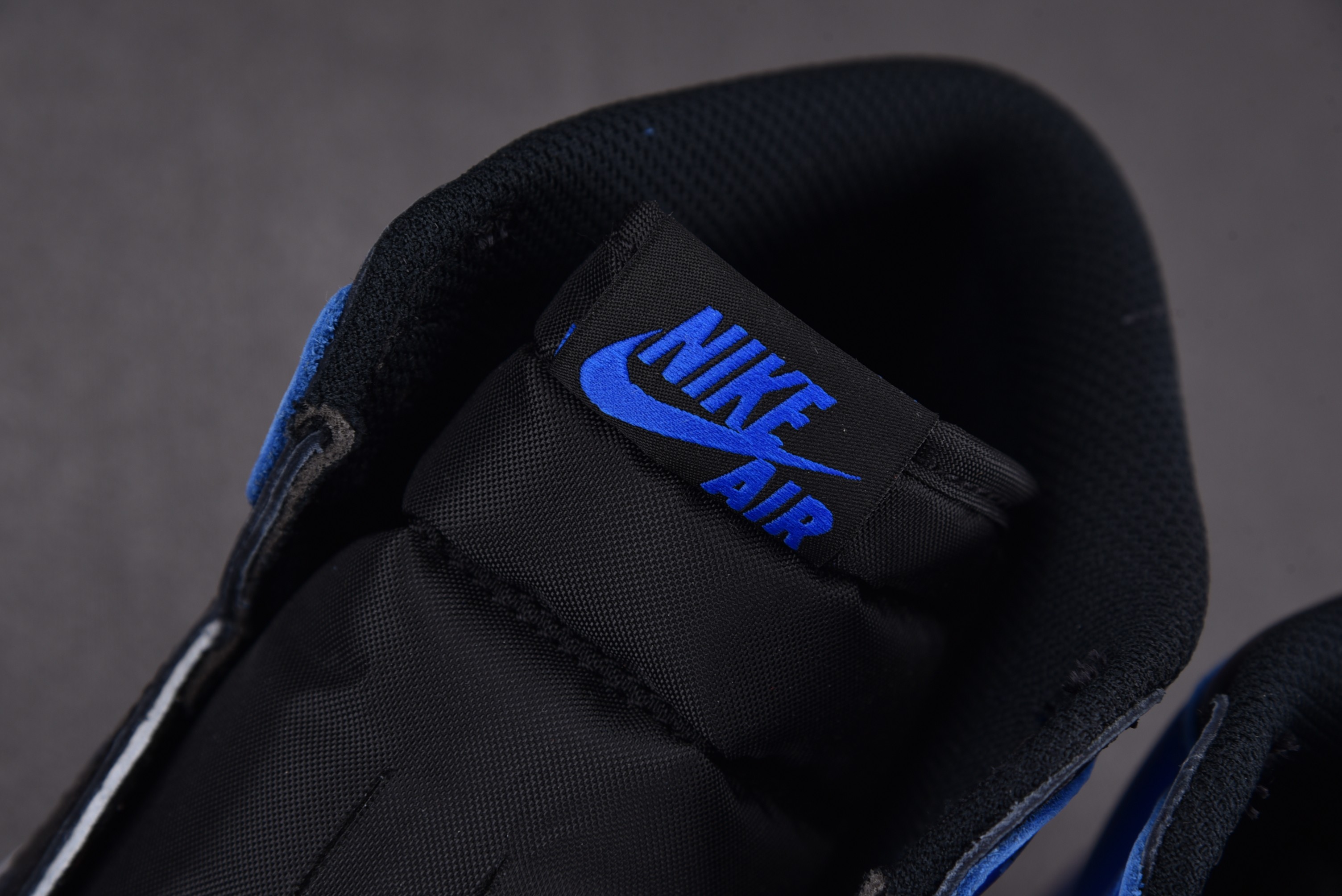 Jordan 1 Retro High Fragment