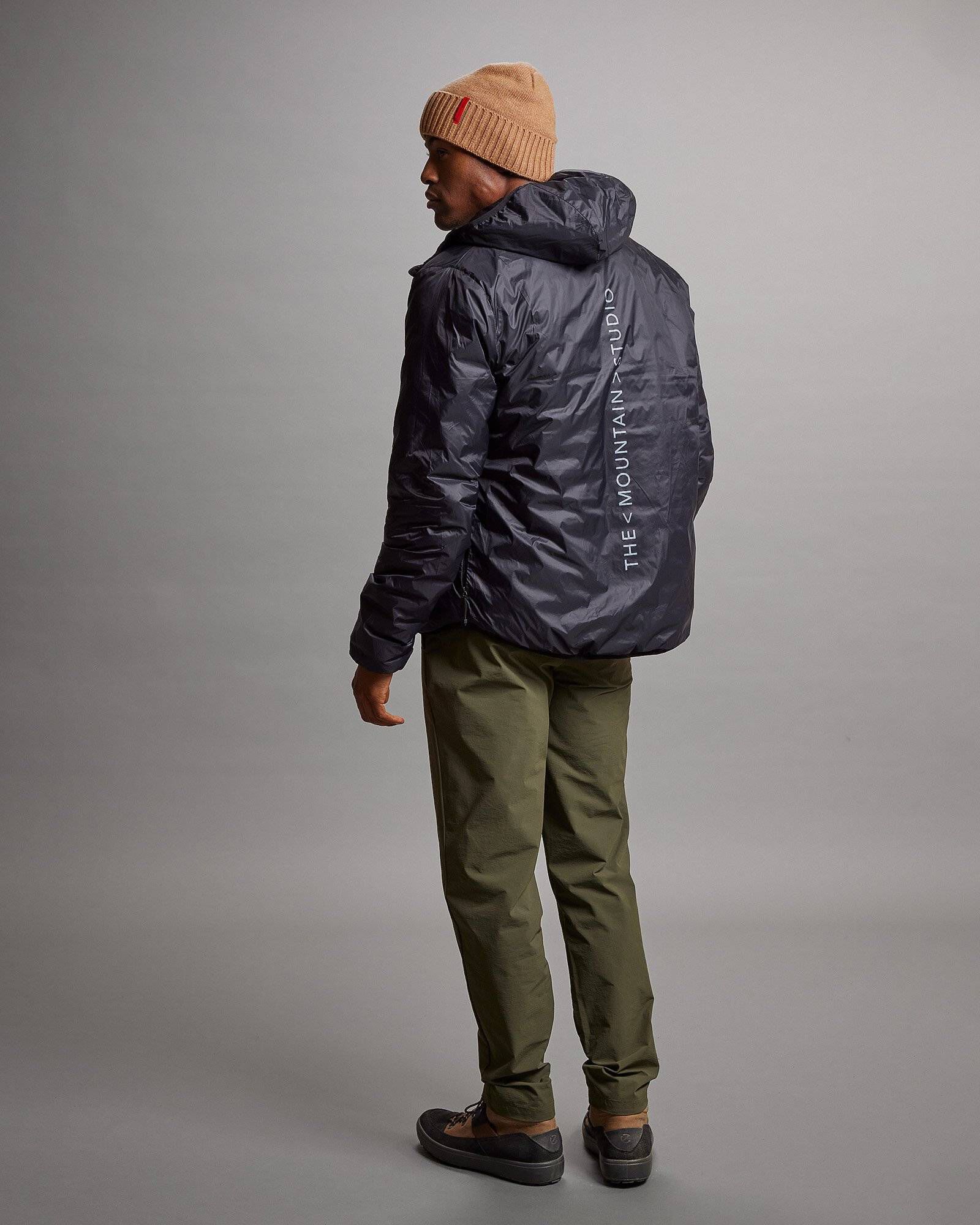 The Mountain Studio| Herren Steppjacke D-3L REVERSIBLE LIGHT HOOD JACKET