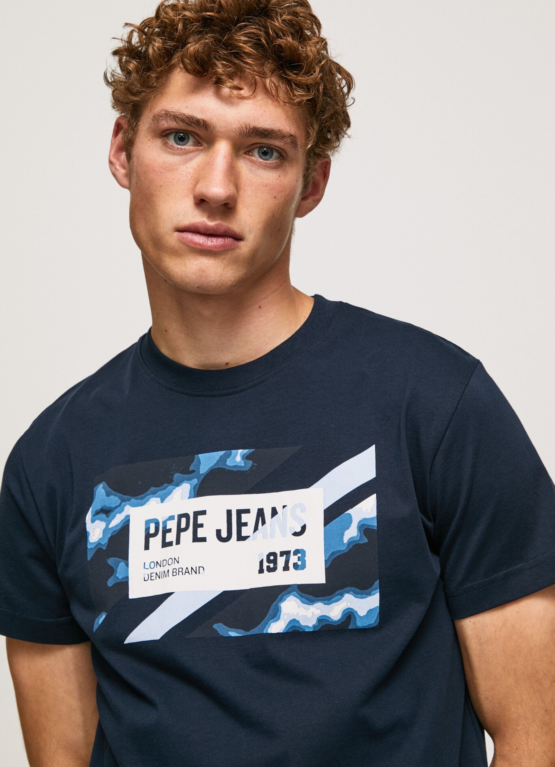 Camiseta de algodão com estampa de bandeira - azul Dulwich