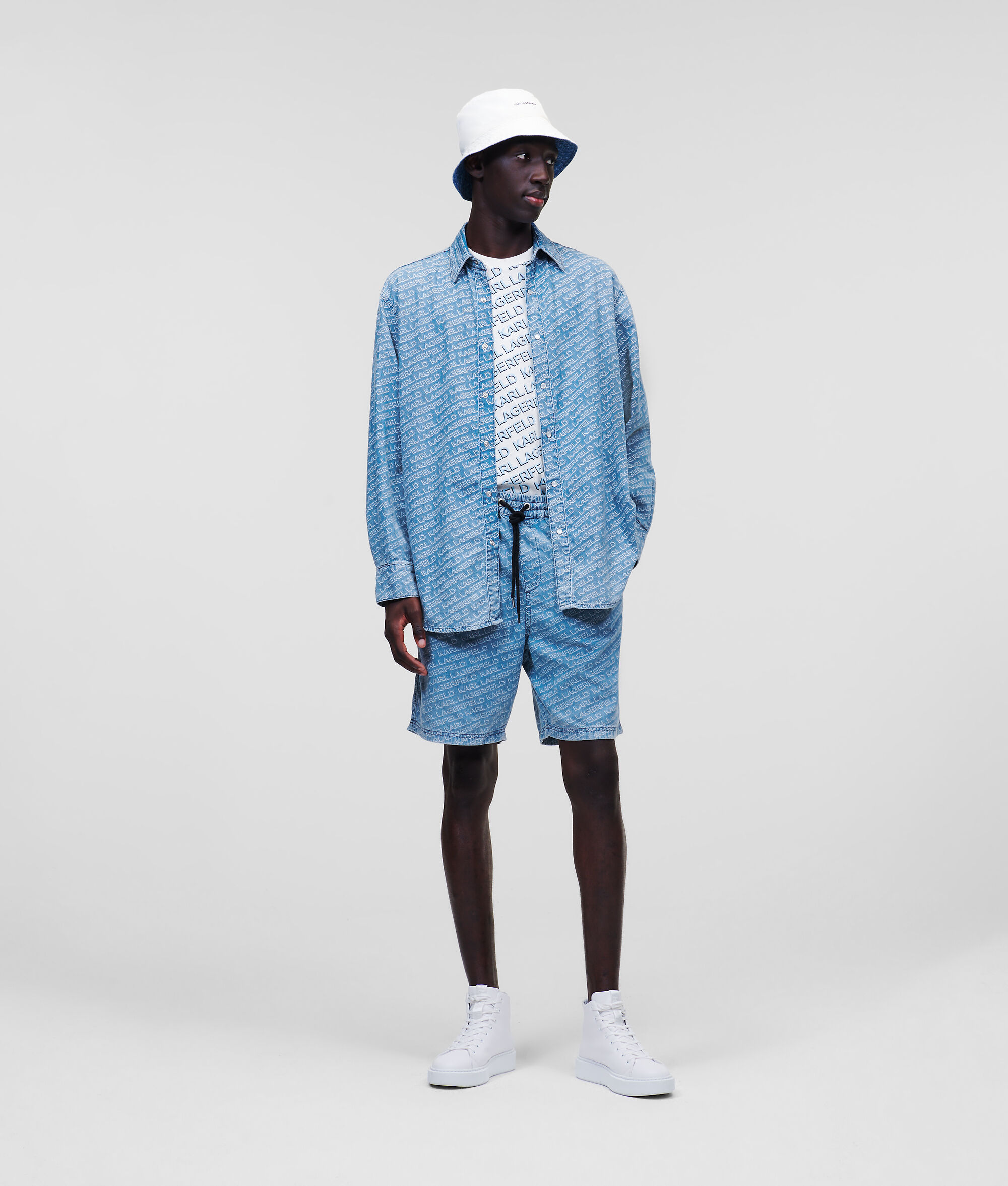 CHEMISE EN JEAN AVEC LOGO KARL EN DIAGONALE