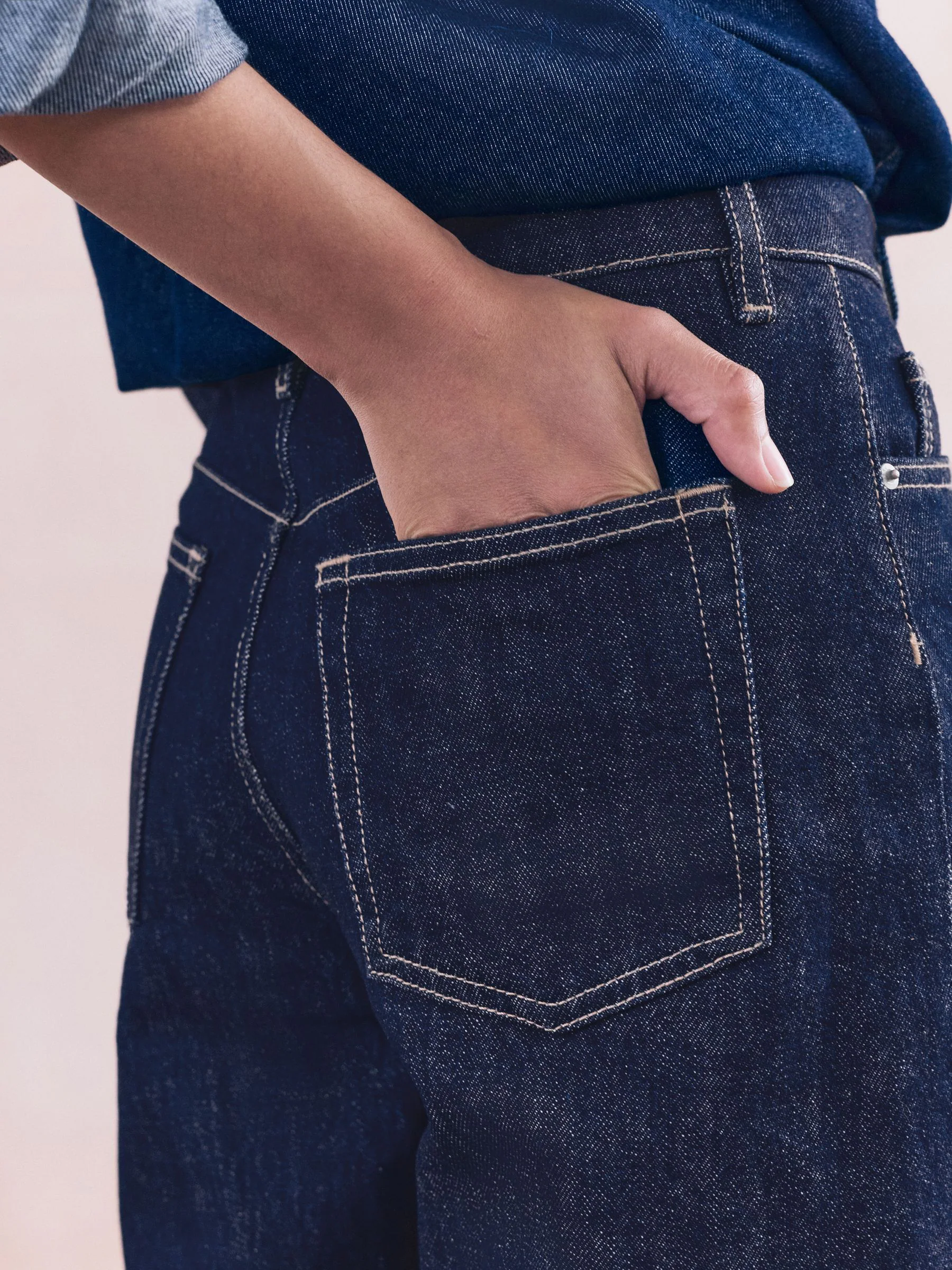 Wassing - Barrel jeans met dartdetail