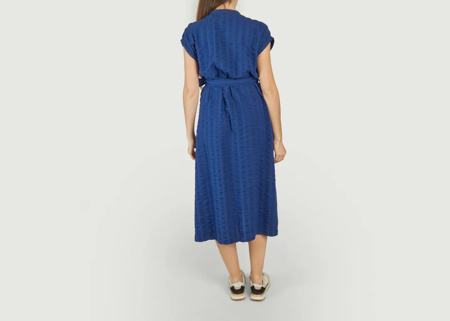Robe Gretel Thinking Mu
