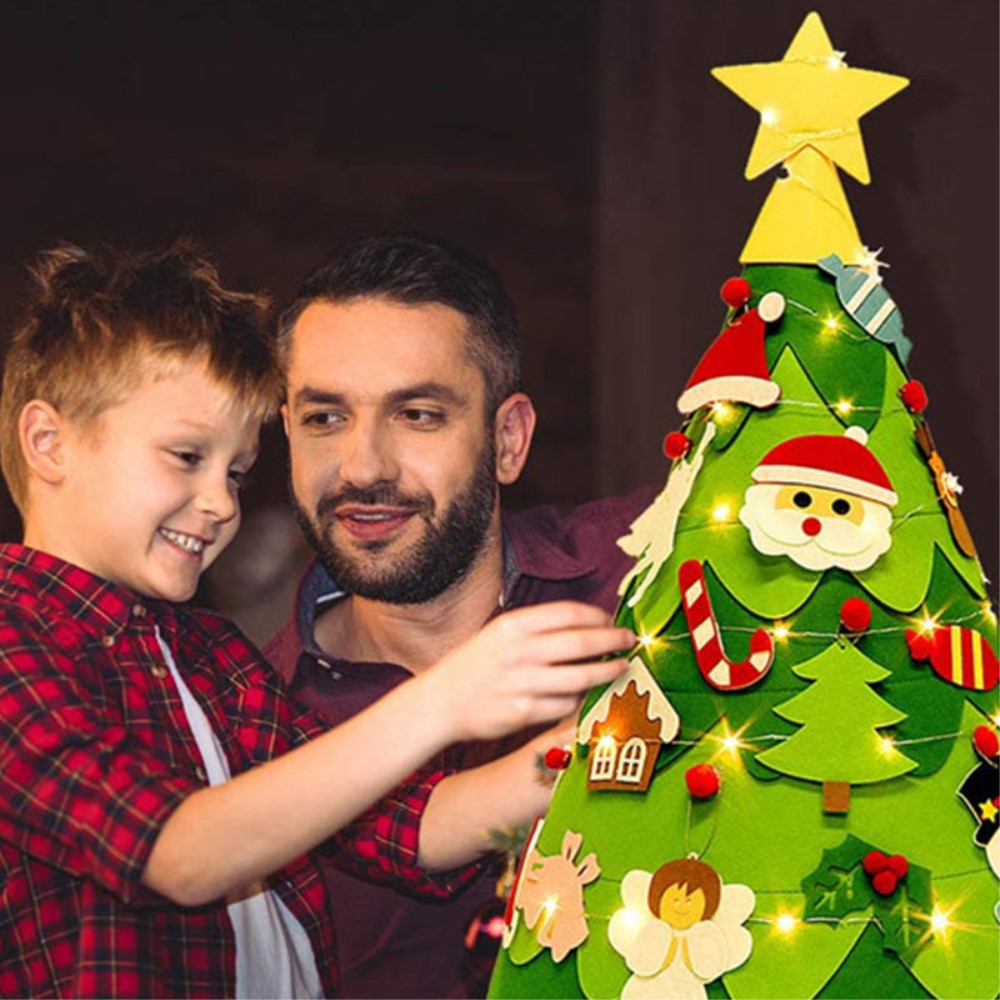 (30-tlg. Set) 75x48cm Kinder Spielzeug Christmas Tannenbaum Deko Filz Weihnachtsbaum   Deko Figuren   LED Lichterkette