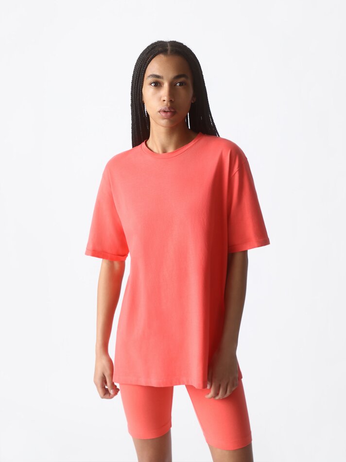 Camiseta oversized de manga curta - Avermelhada