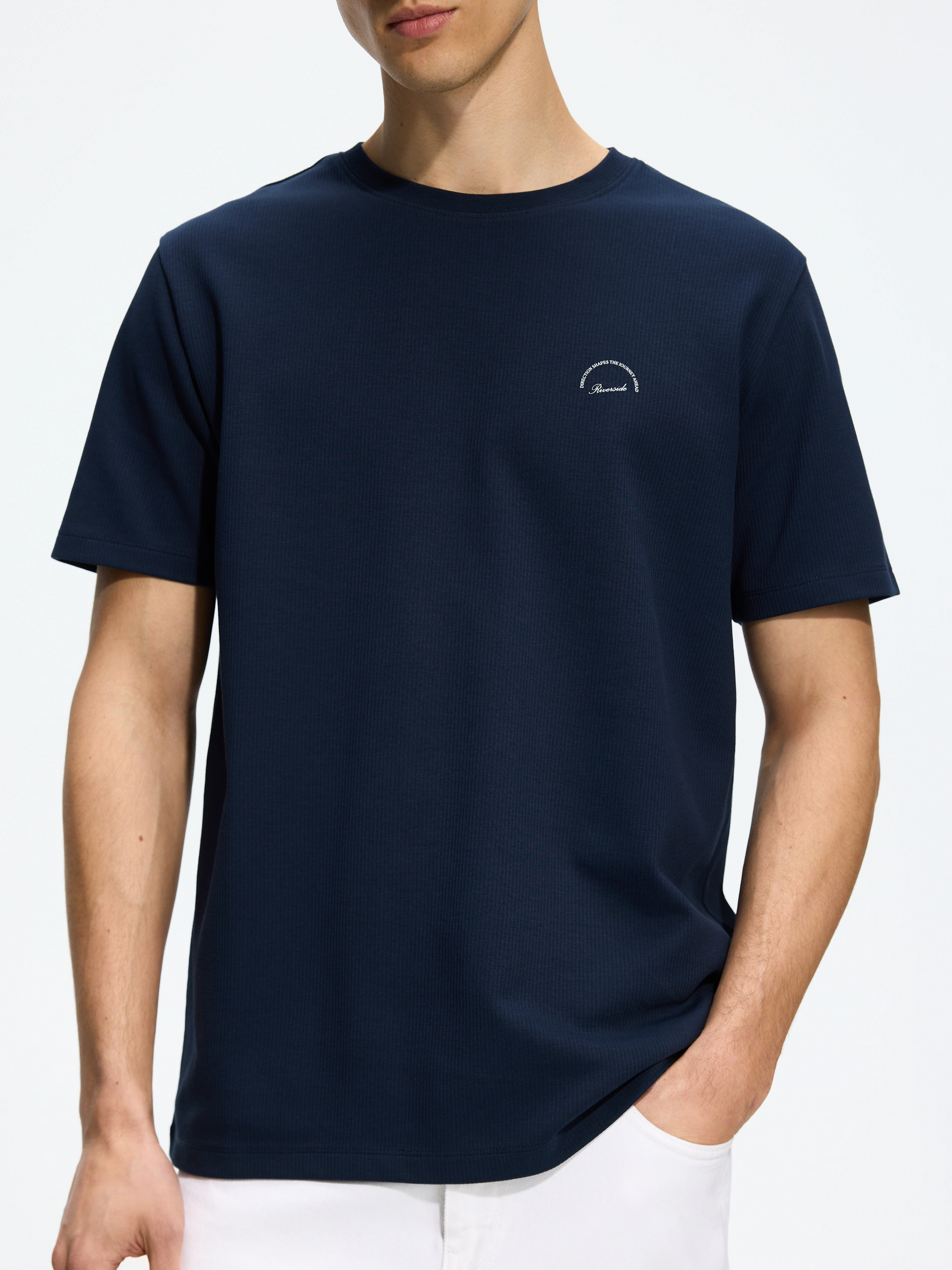 T-Shirt aus Strukturstoff im Regular-Fit
