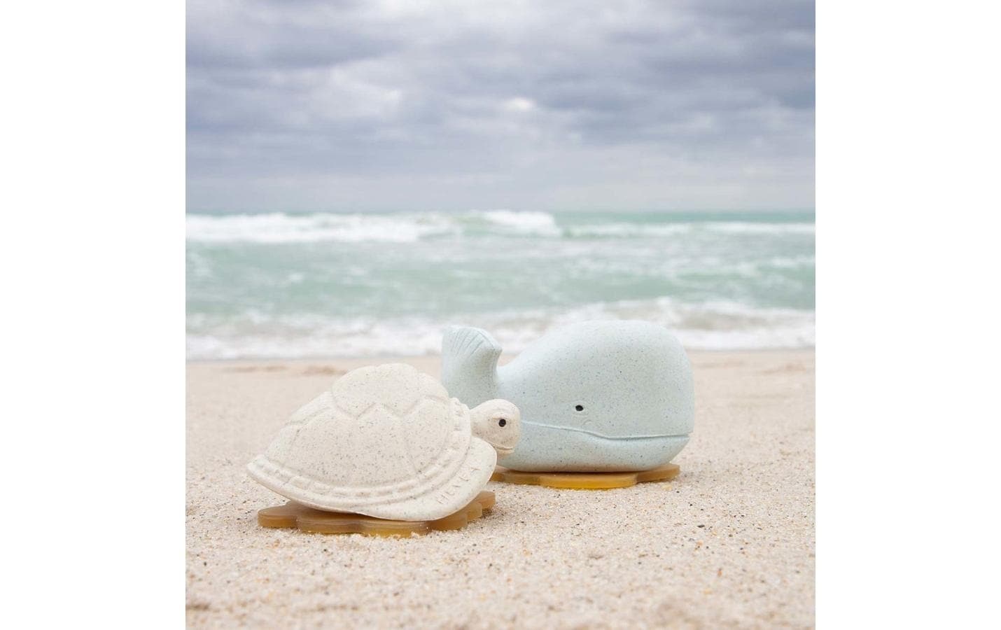 Badespielzeug »HEVEA Whale/Turtle«