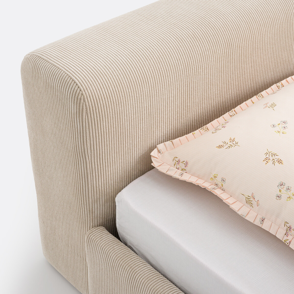 LA REDOUTE INTERIEURS<br>Cama de veludo cotelê com lade Taglia