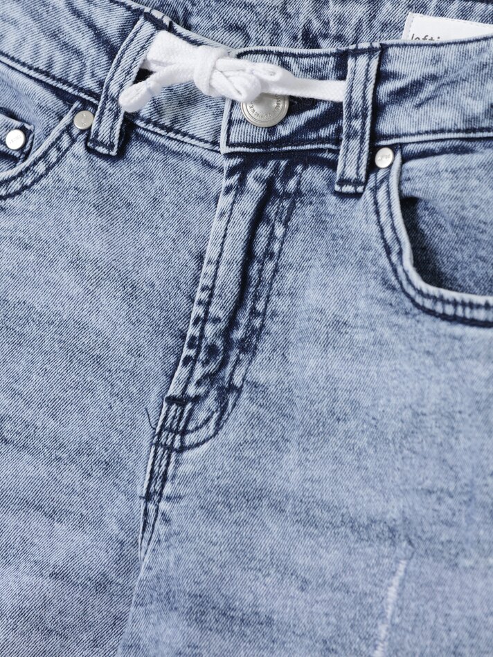 Bermuda jeans confortável - Azul Comissária de Bordo