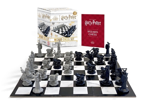 Harry Potter Wizard Chess Set (Multiple items)