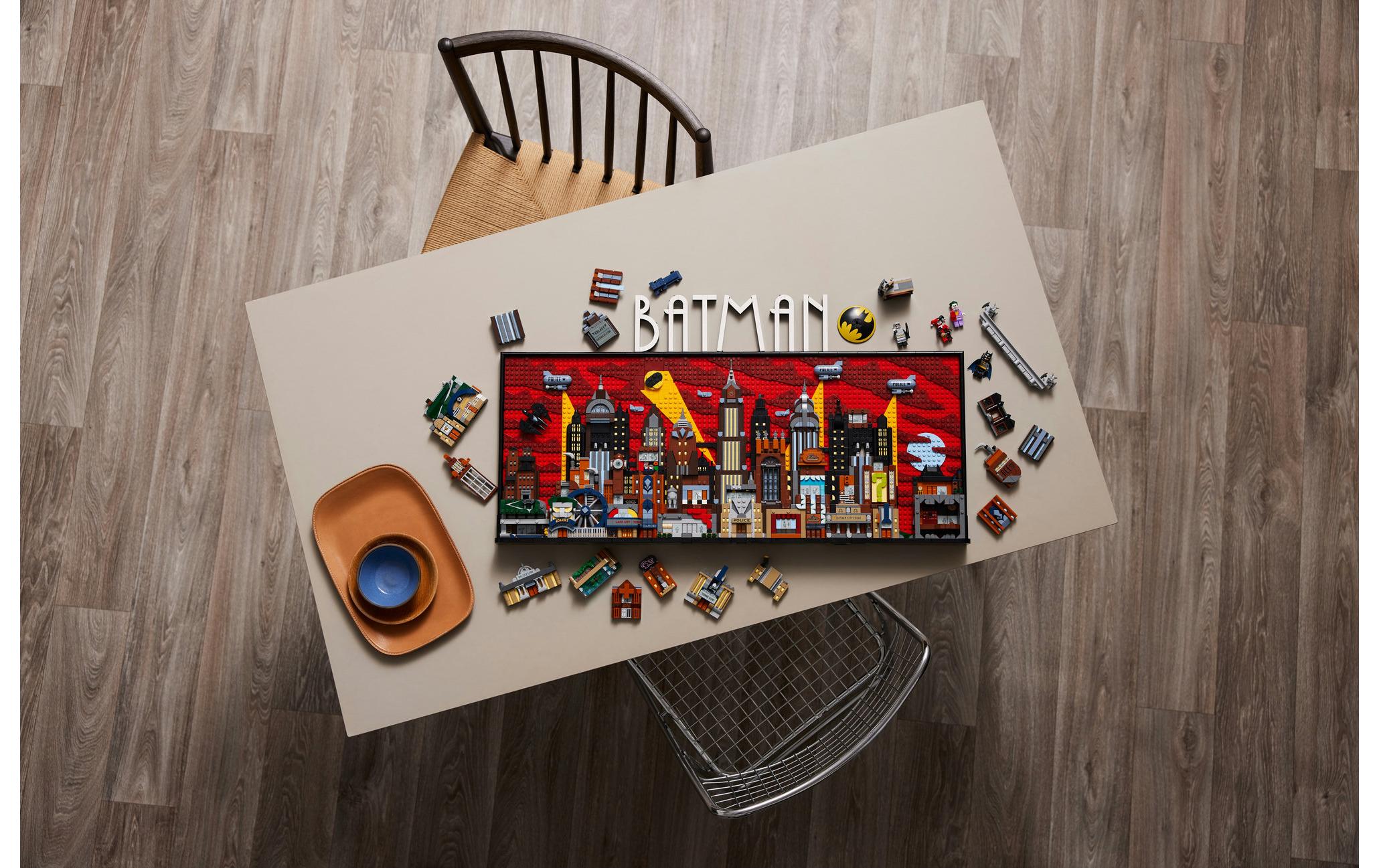Art Batman: Die Zeichentrickserie Gotham City 76271<br>Interaktives Modell zum Bauen und Ausstellen