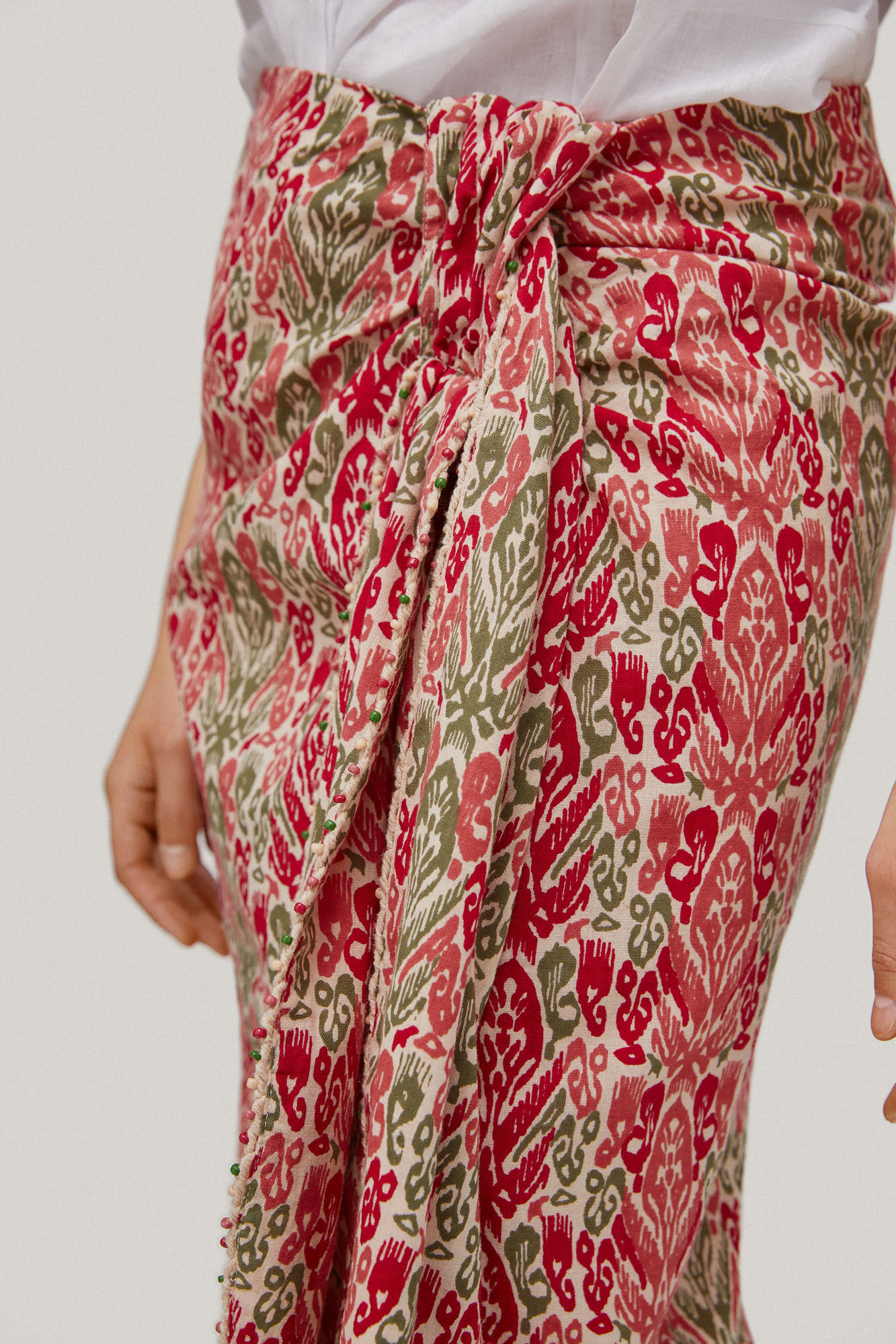 Saia pareô estampada - Vários modelos