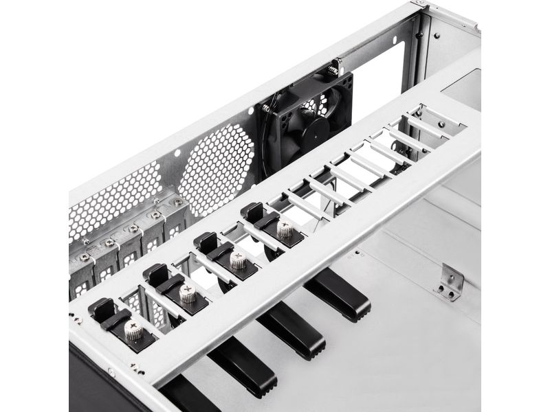 SilverStone Gehäuse RM42-502 4U Rackmount-Servergehäuse mit Flüssigkeitskühlungskompatibilität