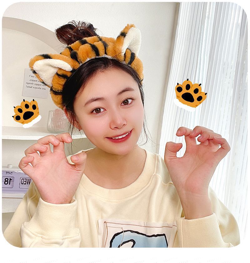 Momoi - Tiger Chenille Gezichtsreiniger Hoofdband