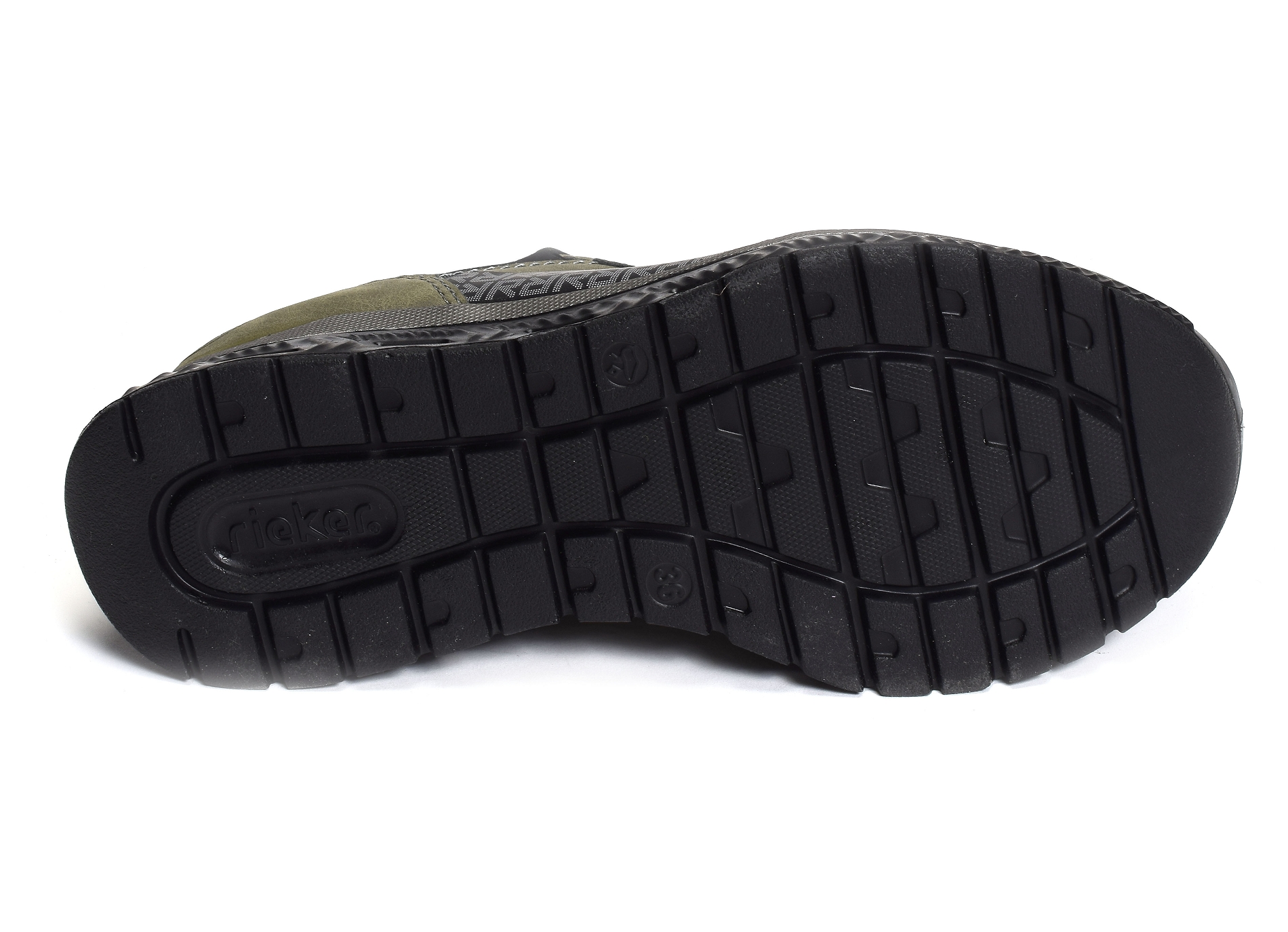M6058 kaki