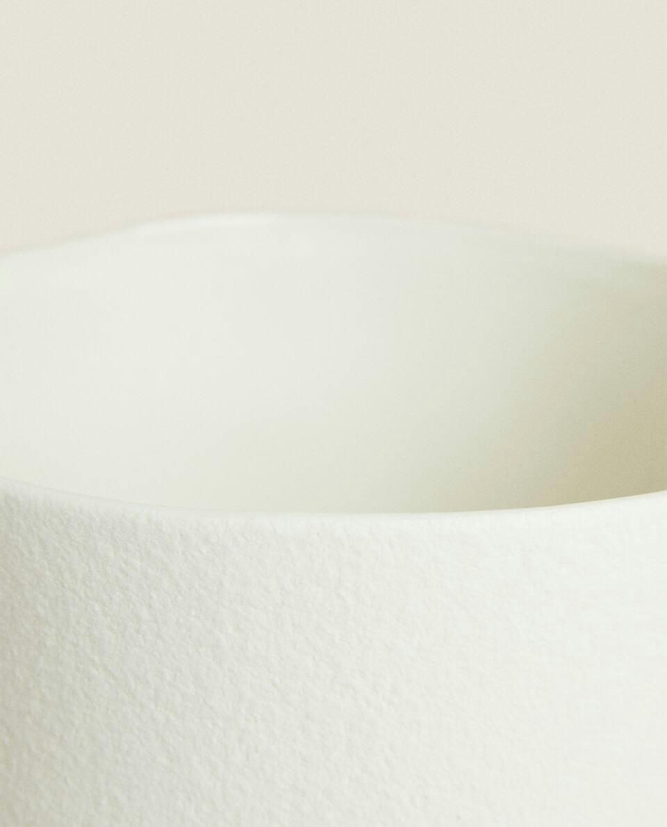 VASO DE FLORES RÚSTICO COM PRATO
