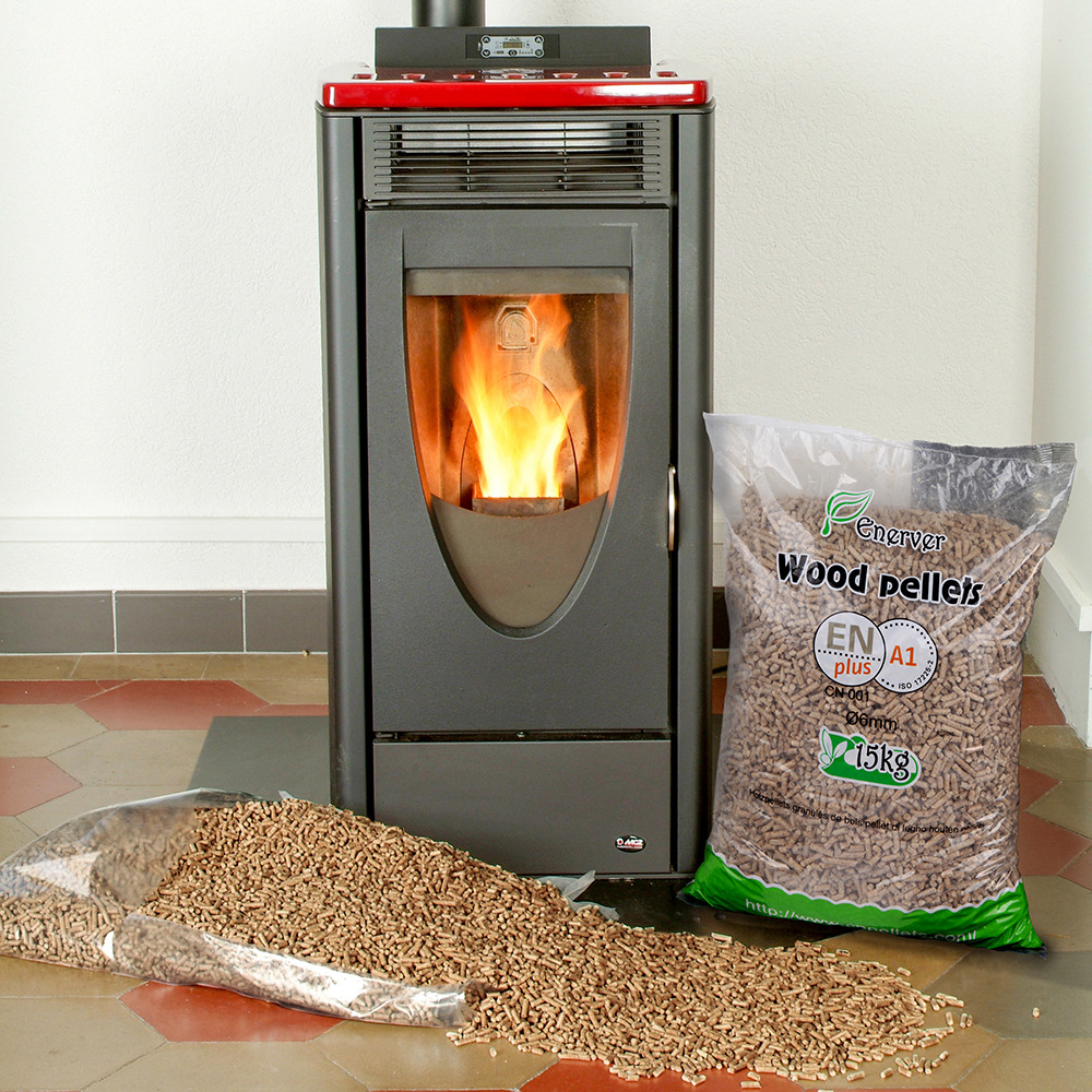 Wood pellets - granulés de bois 40 sacs 15 kg - haute qualité et haute performance technique - combustion propre et ecologique -