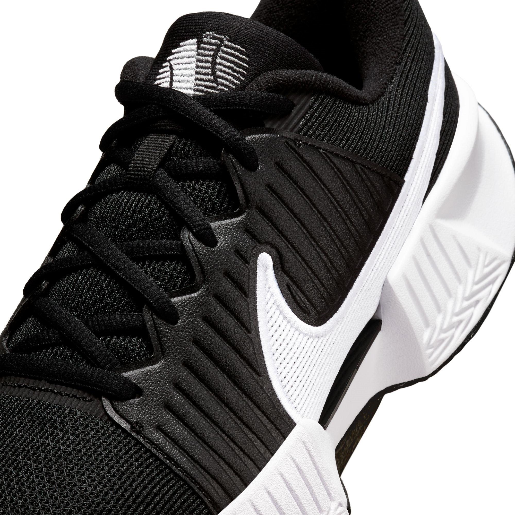 Nike GP Challenge Pro Womens Hard Court Tennis Shoes