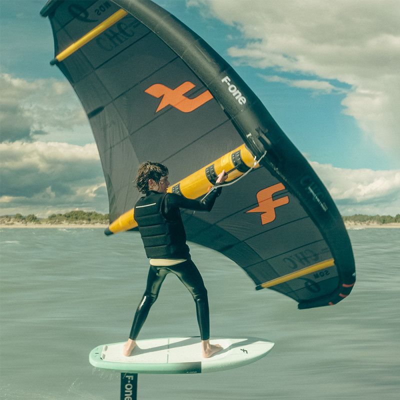 AILE DE WINGSURF STRIKE CWC ALUULA ONYX/FLAME