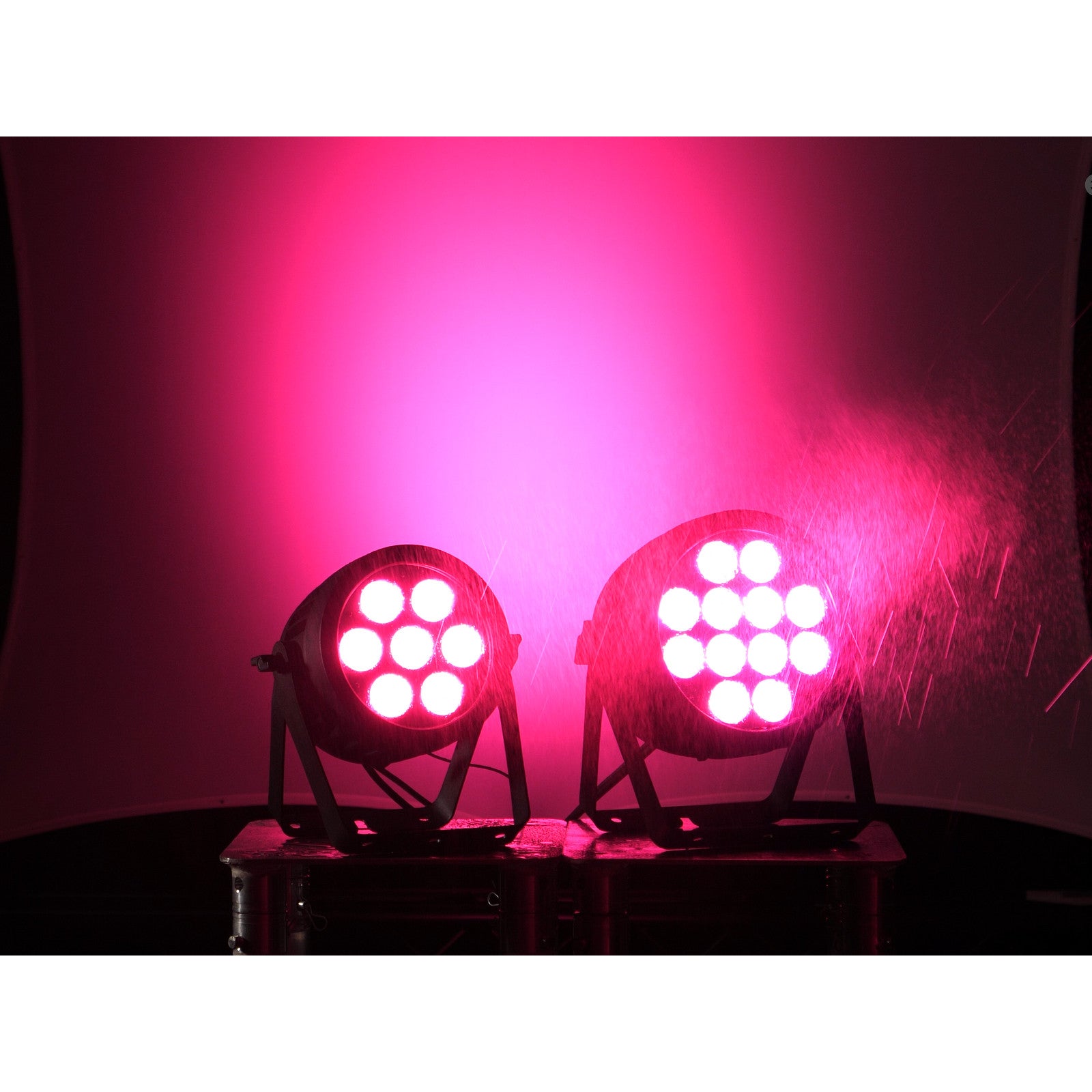 Eurolite LED IP PAR 12x8W QCL spot