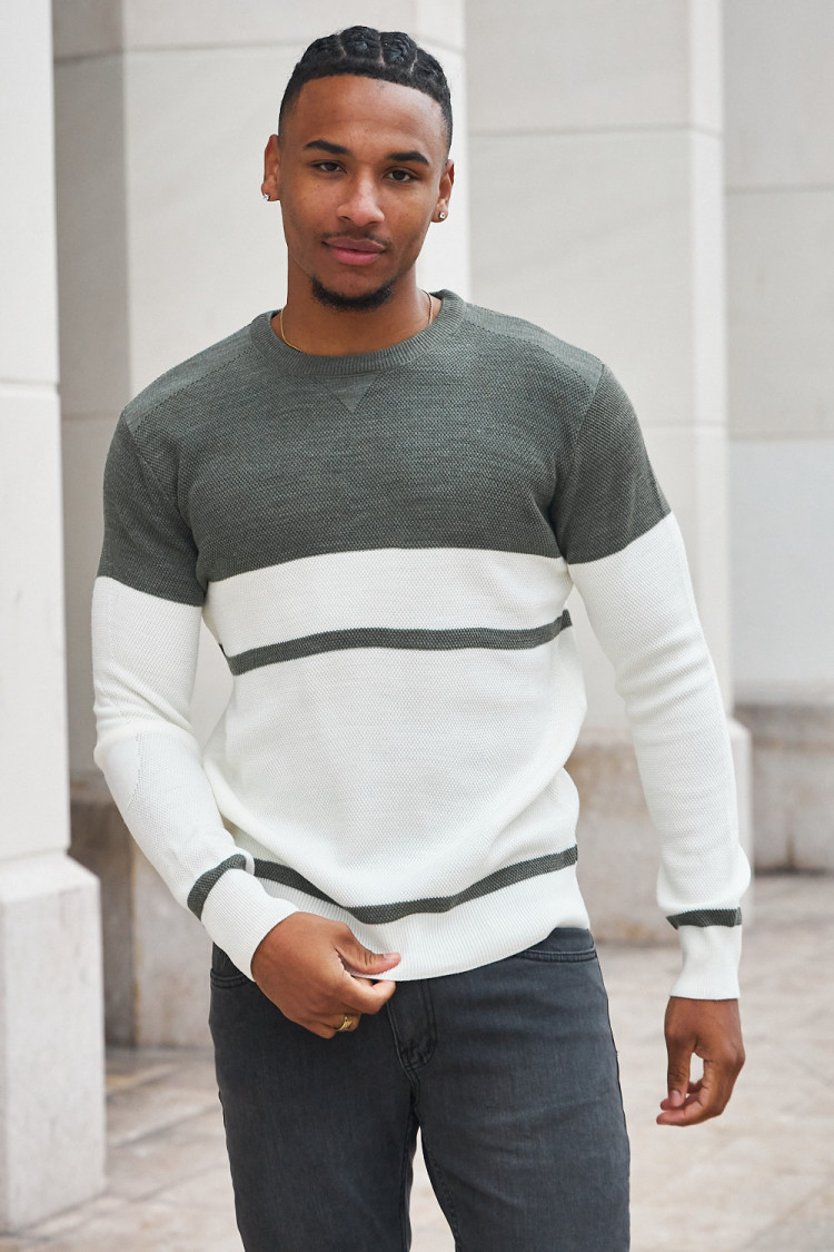Pull en laine à rayures kaki et blanc
