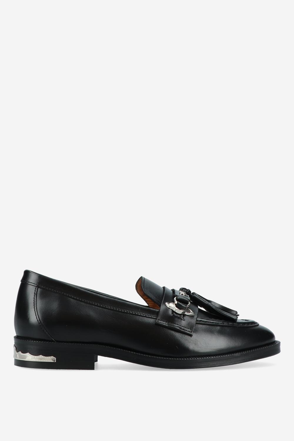 Polished leather loafers