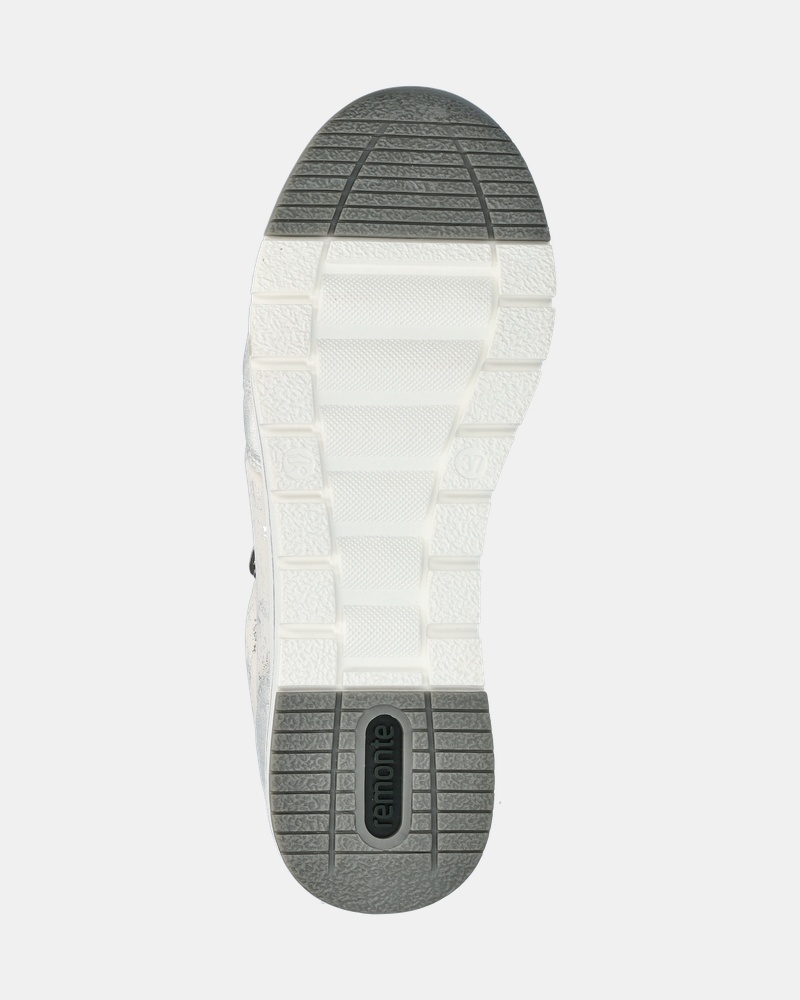 Remonte Lage sneakers  - zilver
