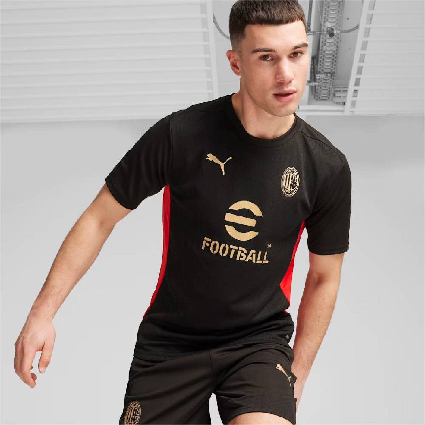 PUMA AC Milan Trainingsset 2024-2025 Zwart Rood Goud