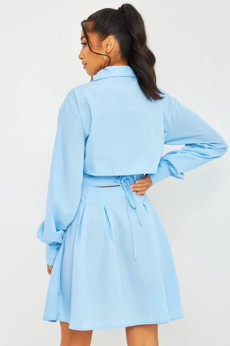 Robe bleue ajourée dans le dos effet corset