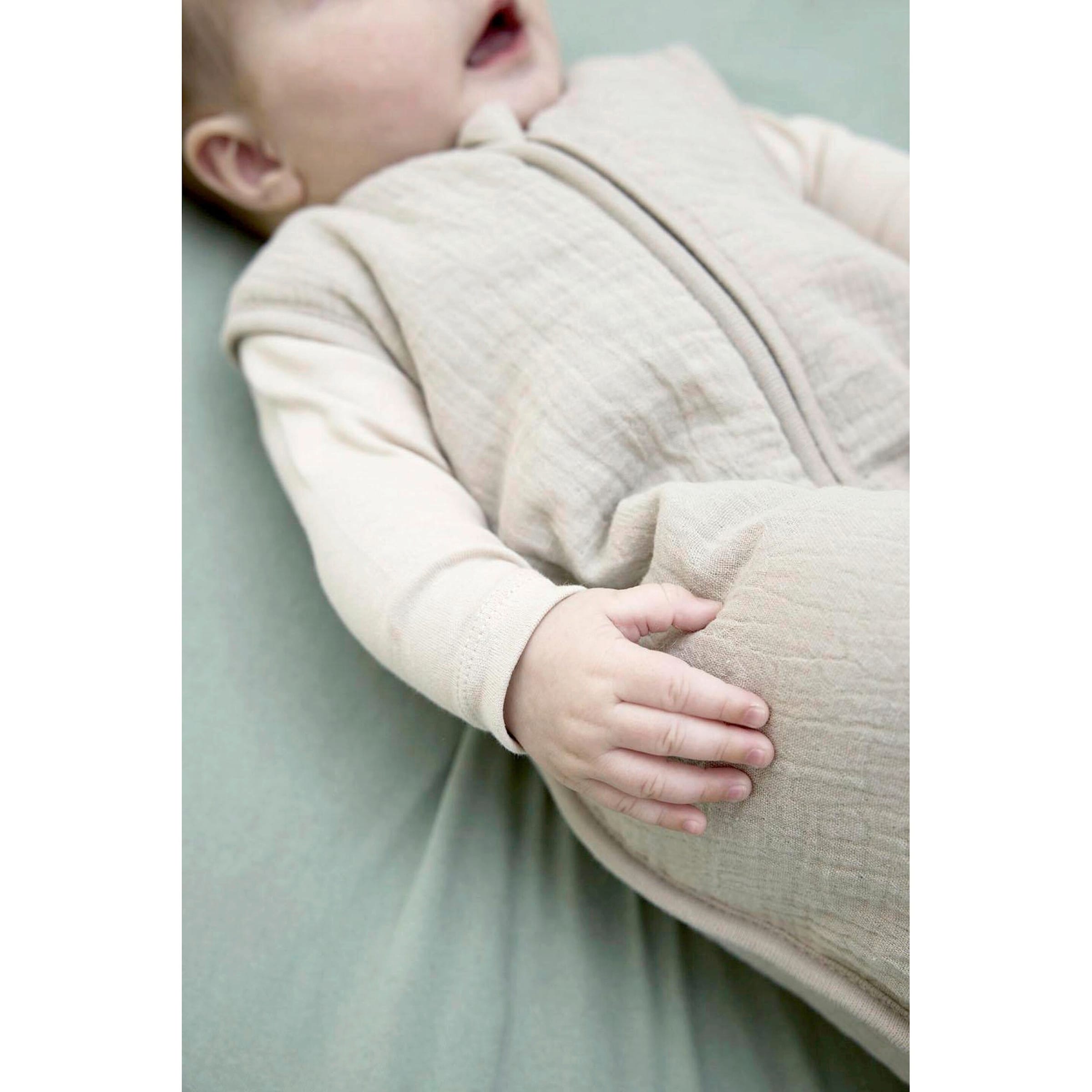 Meyco Baby Ganzjahres-Schlafsack Musselin 2.0 TOG Greige