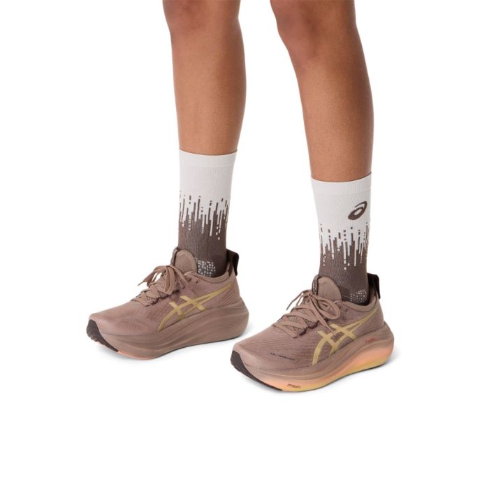 Asics Unisex Strømper Performance Run Sock Crew Brun