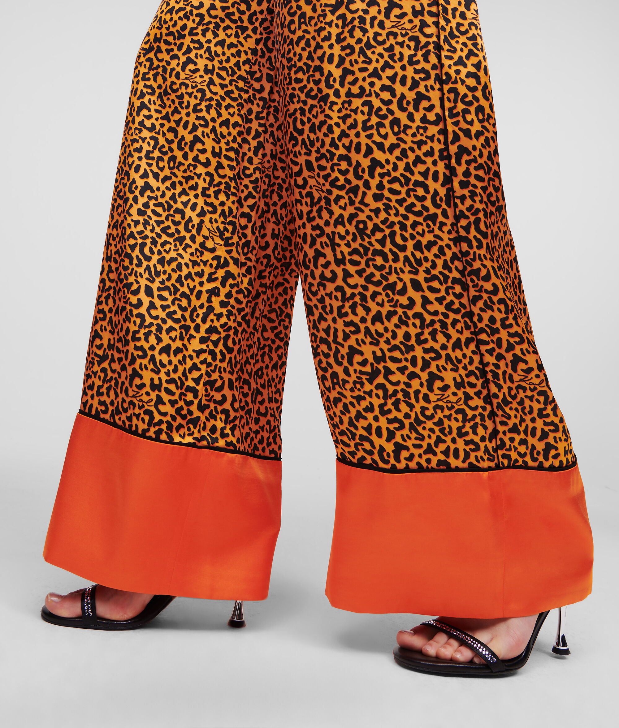 PANTALON LARGE À IMPRIMÉ LÉOPARD
