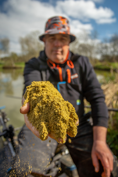 Amorce Sonubaits Supercrush Mega Carp Method Mix Original (2kg)