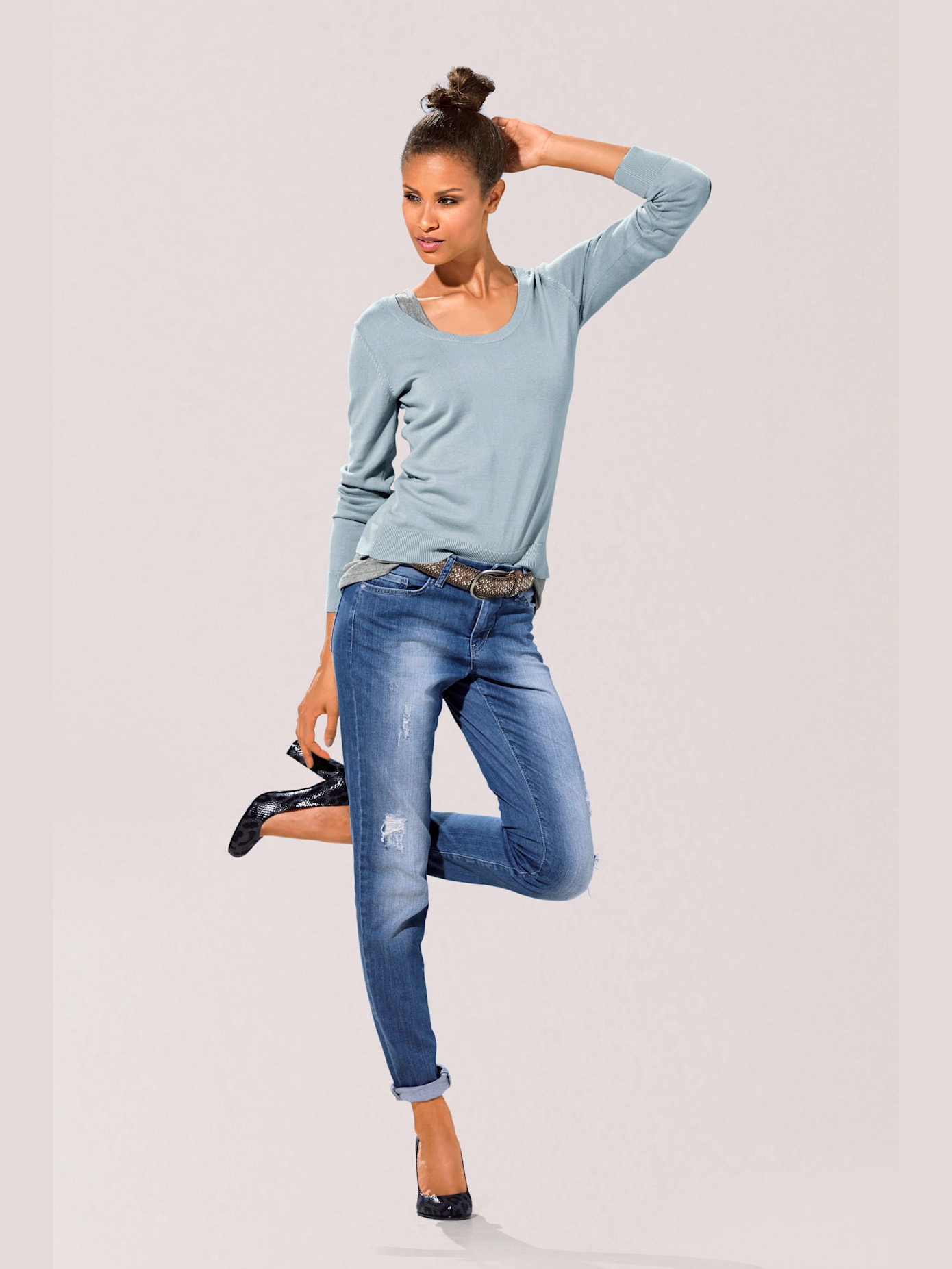 Pull col rond basique et facile à associer, coloris tendance