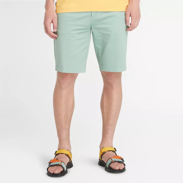 Short chino en sergé extensible pour homme en vert pâle