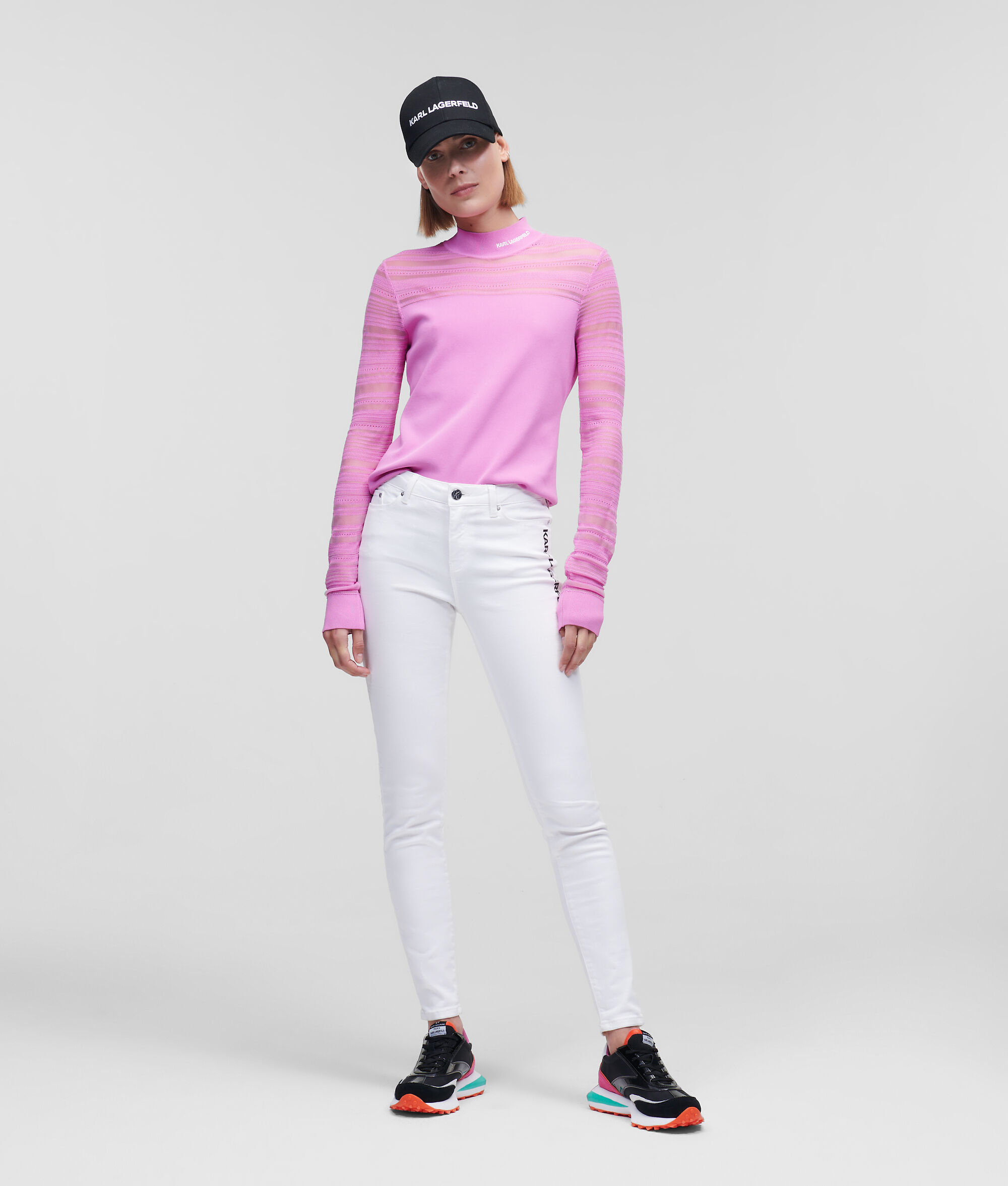 JEAN SKINNY BLANC AVEC LOGO KARL