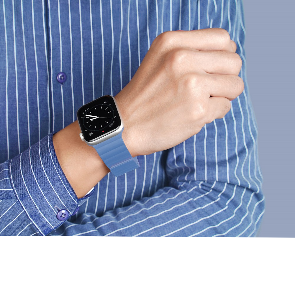 Apple Watch (49/46/45/44 mm) Silikon Armband mit Magnetverschluss (Gelenkumfang: 160-240mm) - Blau
