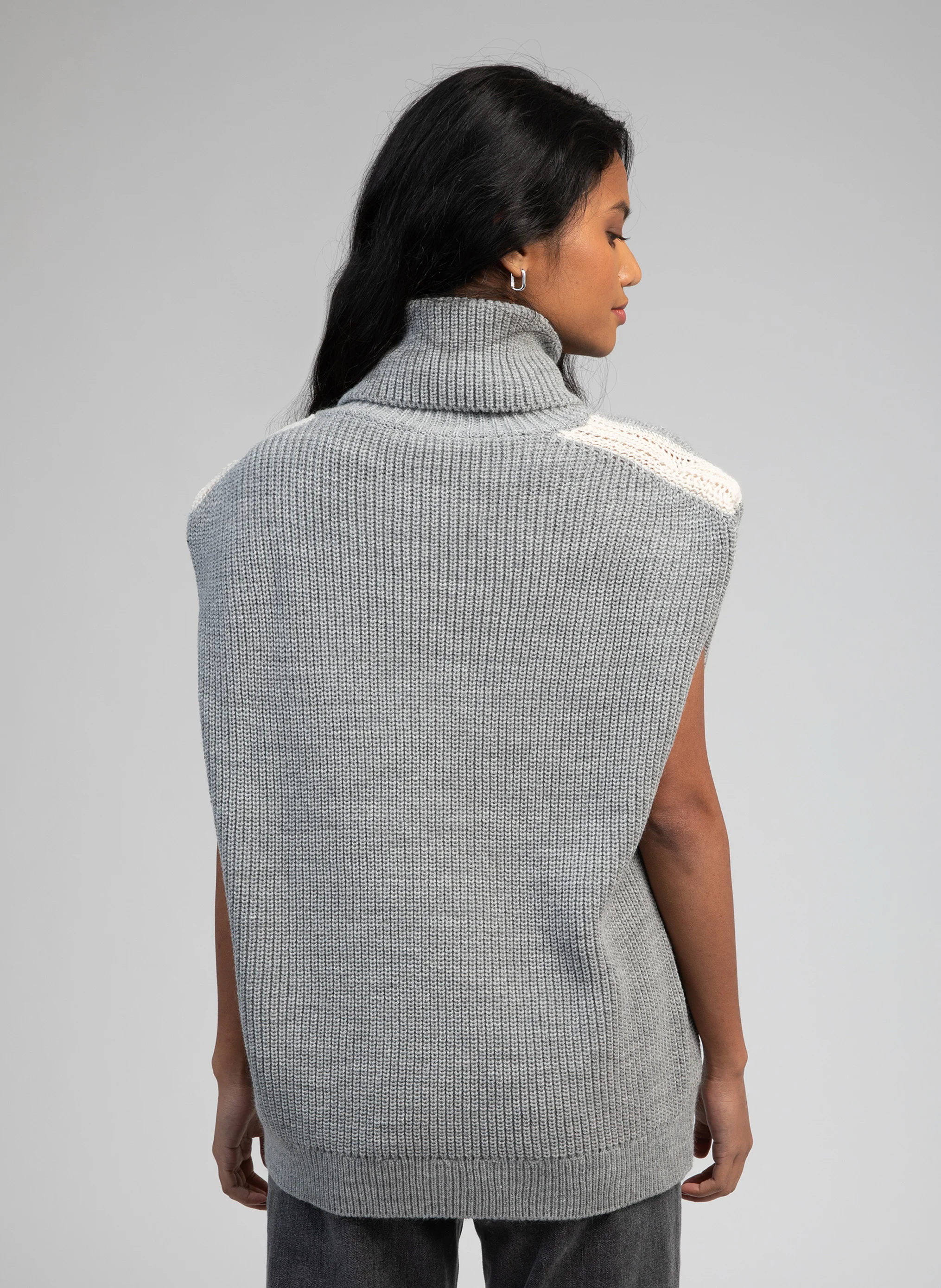 LARIANA - Pull col roulé | Gris